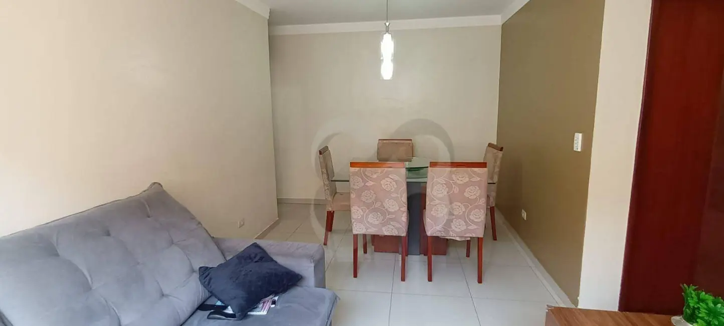 Foto 3 de Apartamento com 3 quartos à venda, 83m2 em Igapó, Londrina - PR