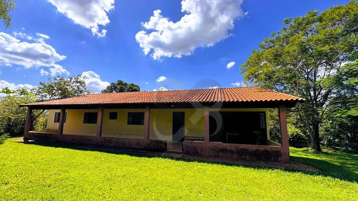 Chácara com 2 quartos à venda, 5447m2 em Dom Pedro I, Londrina - PR - imagem 4 Foto 4 de Chácara com 2 quartos à venda, 5447m2 em Dom Pedro I, Londrina - PR