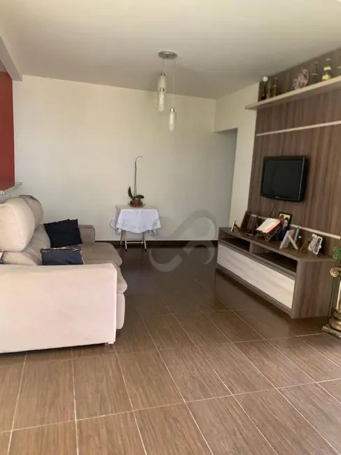Foto 4 de Casa com 2 quartos à venda, 252m2 em Jardim Vitória, Cambe - PR
