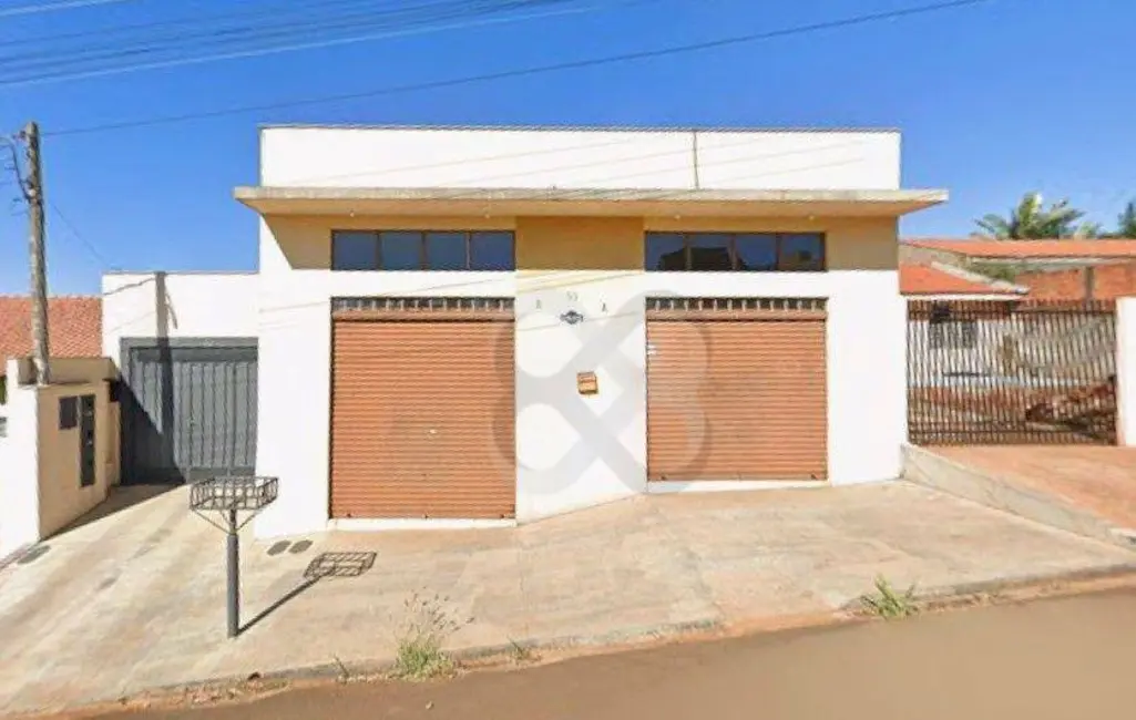 Foto 1 de Casa com 2 quartos à venda, 252m2 em Jardim Vitória, Cambe - PR