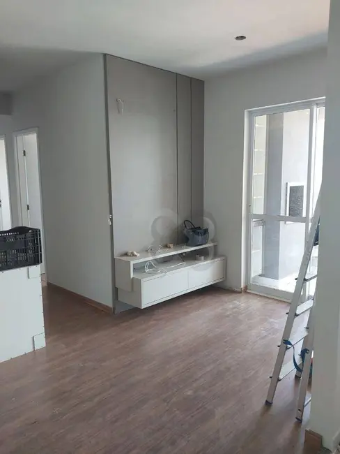 Foto 5 de Apartamento com 3 quartos à venda, 85m2 em São Vicente, Londrina - PR