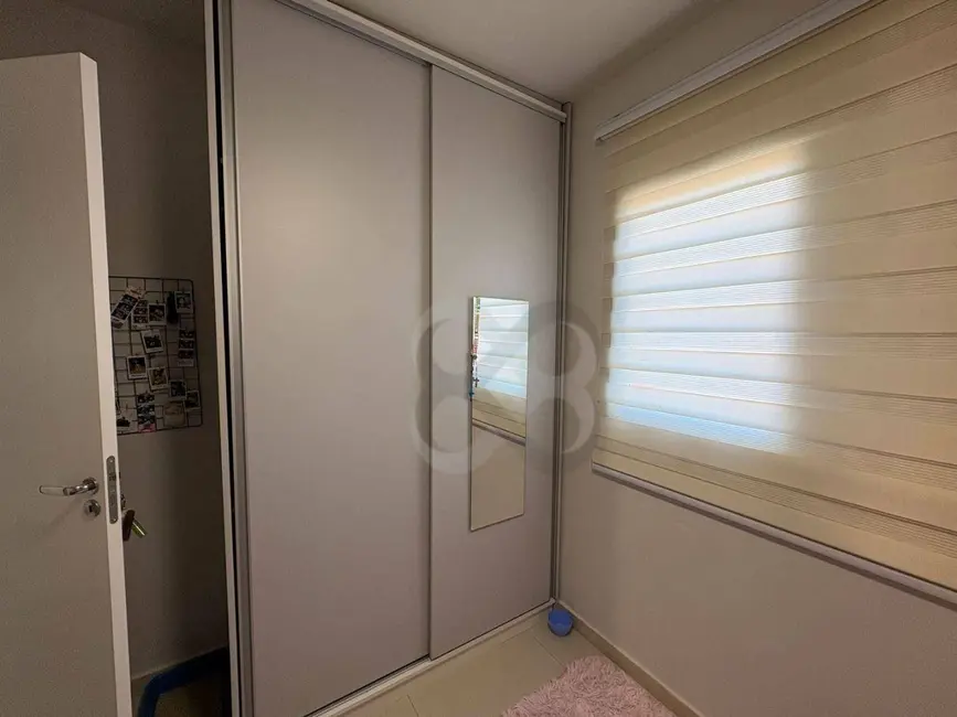 Foto 7 de Apartamento com 2 quartos à venda, 44m2 em Colinas, Londrina - PR
