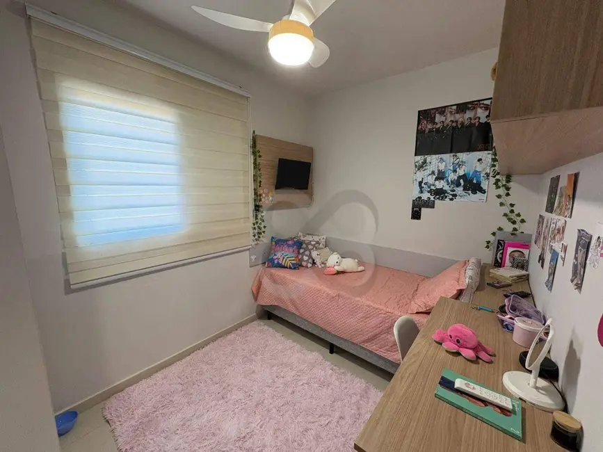 Foto 8 de Apartamento com 2 quartos à venda, 44m2 em Colinas, Londrina - PR