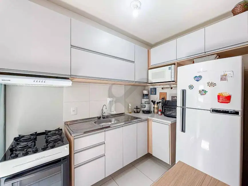 Apartamento com 2 quartos à venda, 44m2 em Colinas, Londrina - PR - imagem 4 Foto 4 de Apartamento com 2 quartos à venda, 44m2 em Colinas, Londrina - PR