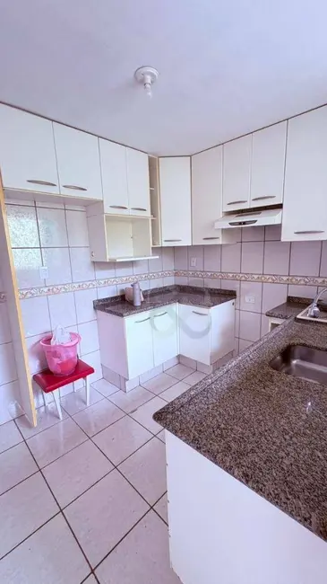 Foto 5 de Apartamento com 3 quartos à venda e para alugar, 67m2 em San Fernando, Londrina - PR