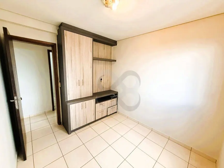 Foto 7 de Apartamento com 3 quartos para alugar, 115m2 em San Remo, Londrina - PR