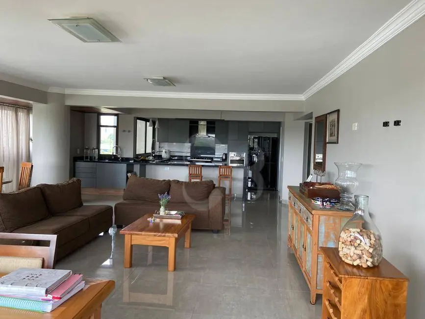 Foto 8 de Apartamento com 3 quartos à venda, 309m2 em Centro, Londrina - PR