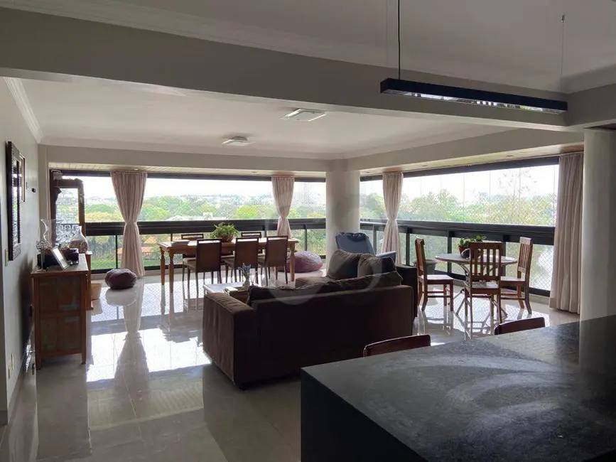 Foto 6 de Apartamento com 3 quartos à venda, 309m2 em Centro, Londrina - PR