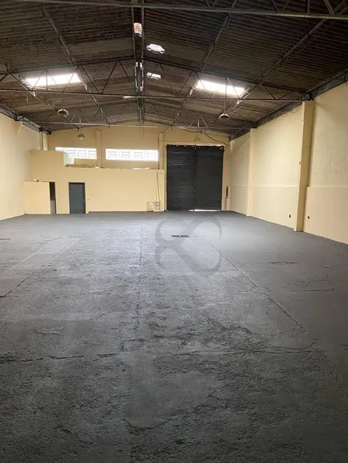 Foto 3 de Armazém / Galpão para alugar, 384m2 em Indústrias Leves, Londrina - PR