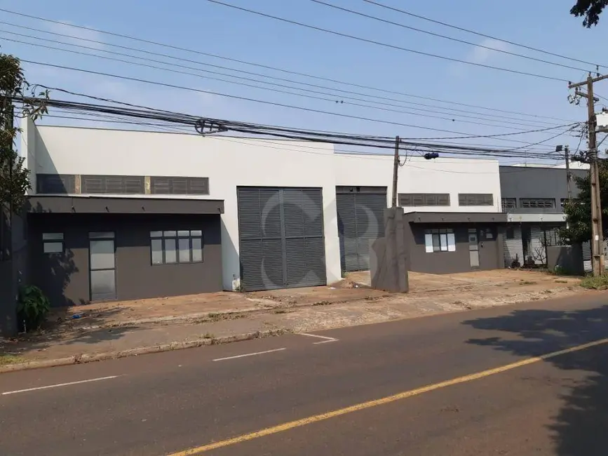Foto 2 de Armazém / Galpão para alugar, 384m2 em Indústrias Leves, Londrina - PR