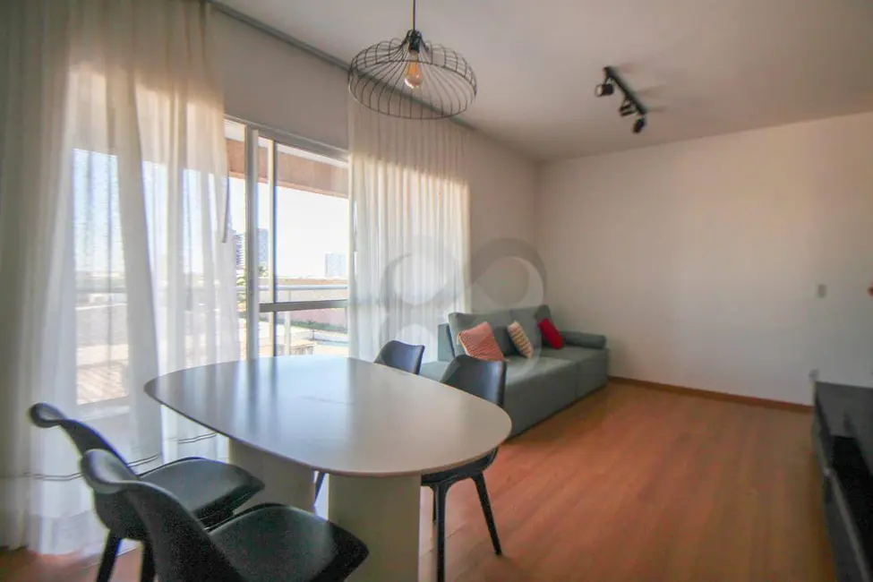 Foto 2 de Apartamento com 2 quartos para alugar, 120m2 em Londrina - PR