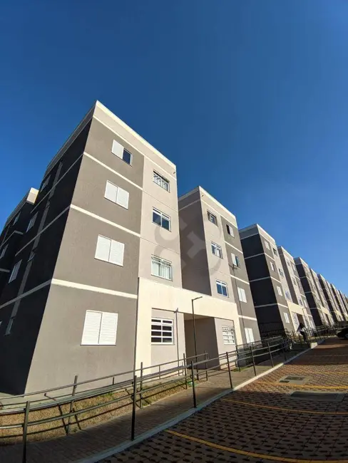 Foto 2 de Apartamento com 2 quartos à venda, 65m2 em Colinas, Londrina - PR