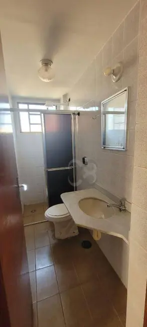 Kitnet com 1 quarto à venda, 36m2 em Centro, Londrina - PR - imagem 2 Foto 2 de Kitnet com 1 quarto à venda, 36m2 em Centro, Londrina - PR