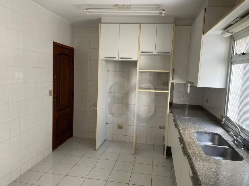 Foto 7 de Apartamento com 3 quartos à venda, 188m2 em Centro, Londrina - PR