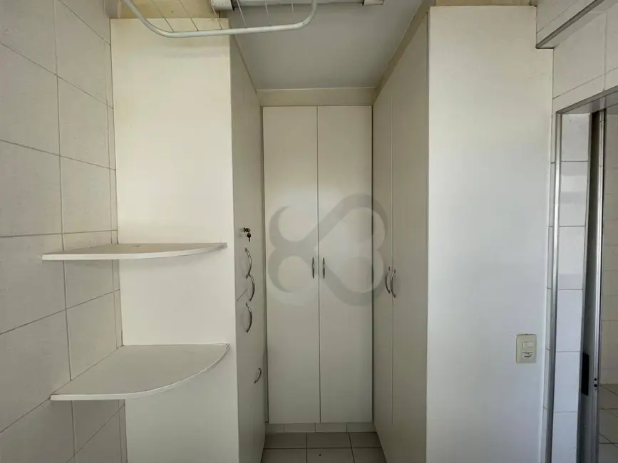Foto 9 de Apartamento com 3 quartos à venda, 188m2 em Centro, Londrina - PR