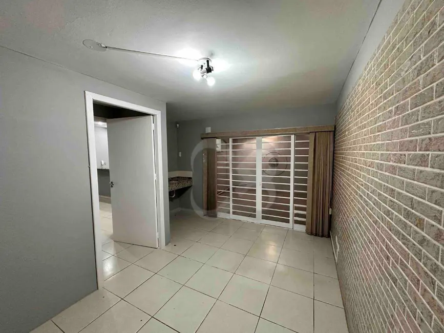Foto 13 de Casa para alugar, 350m2 em Lago Parque, Londrina - PR
