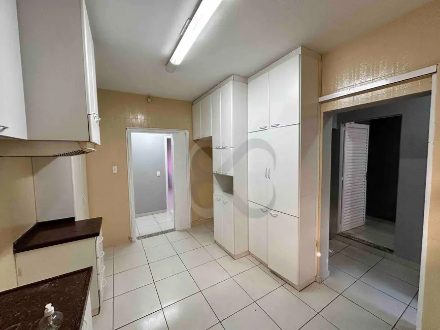 Foto 20 de Casa para alugar, 350m2 em Lago Parque, Londrina - PR