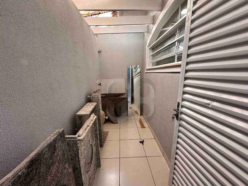 Foto 22 de Casa para alugar, 350m2 em Lago Parque, Londrina - PR