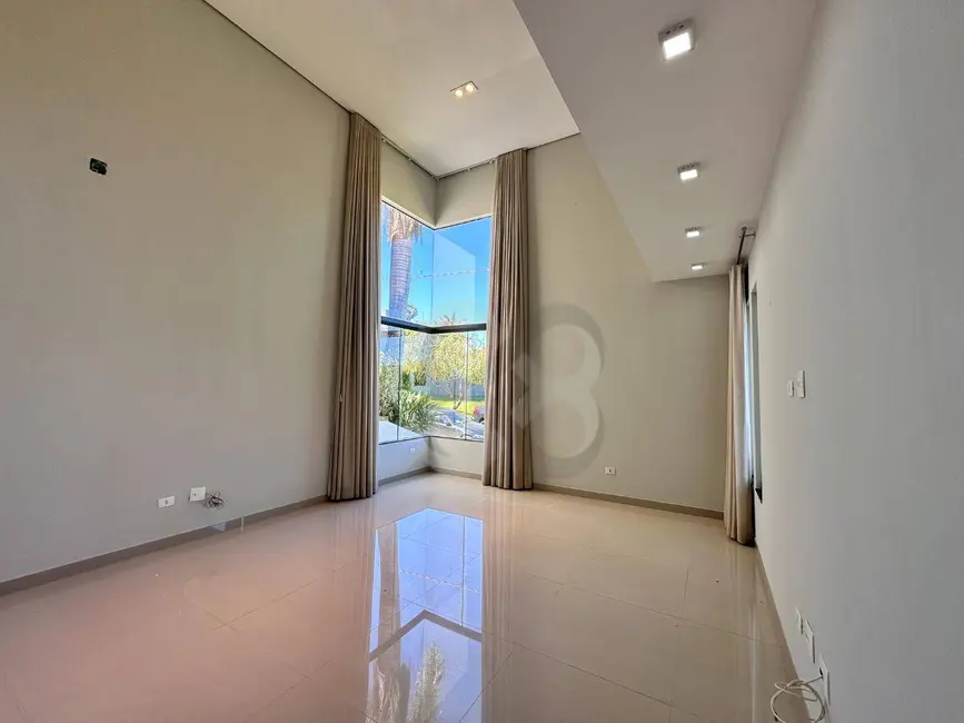 Foto 5 de Casa de Condomínio com 3 quartos à venda e para alugar, 300m2 em Londrina - PR