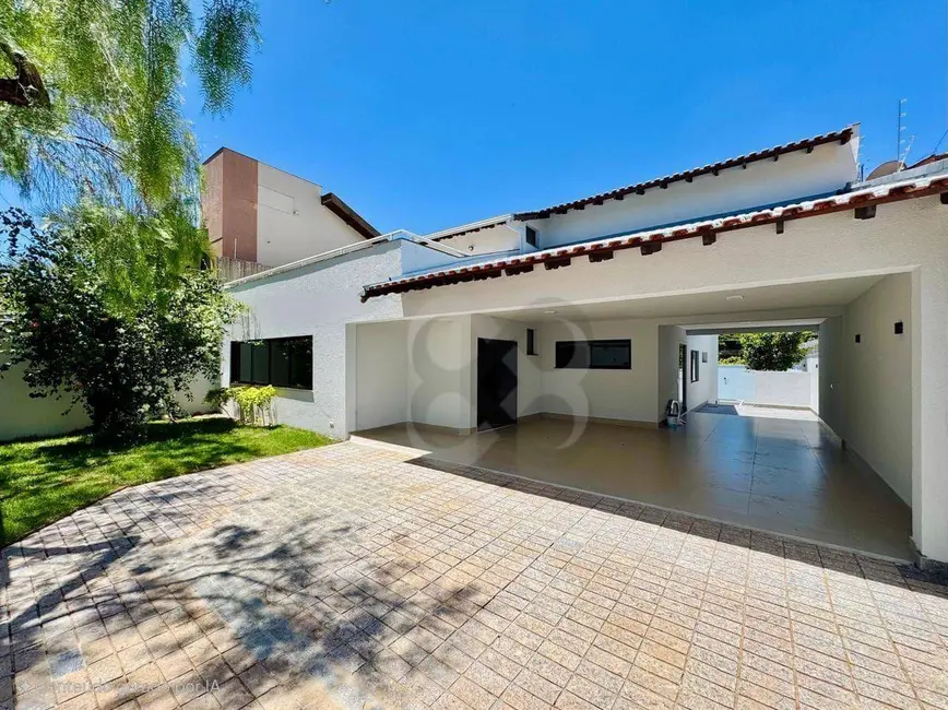 Casa com 3 quartos à venda e para alugar, 500m2 em Mediterrâneo, Londrina - PR - imagem 1 Foto 1 de Casa com 3 quartos à venda e para alugar, 500m2 em Mediterrâneo, Londrina - PR