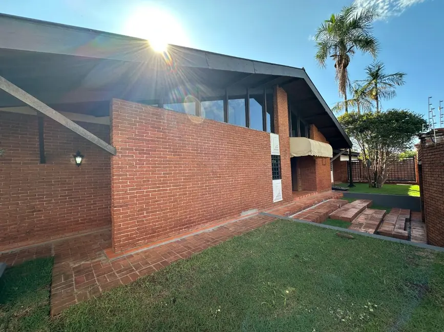 Foto 4 de Casa com 8 quartos à venda e para alugar, 2574m2 em Dom Pedro, Londrina - PR