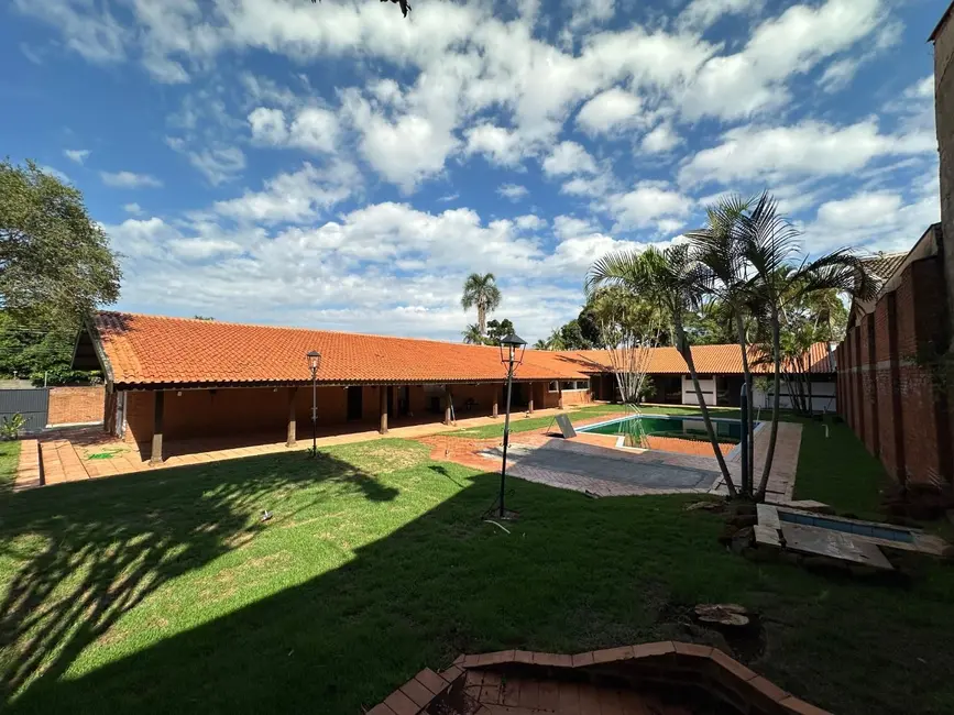 Foto 5 de Casa com 8 quartos à venda e para alugar, 2574m2 em Dom Pedro, Londrina - PR