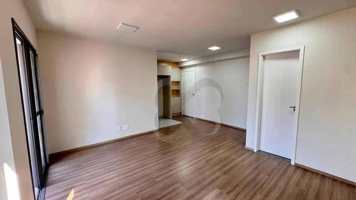 Apartamento com 2 quartos para alugar, 110m2 em Aurora, Londrina - PR - imagem 3 Foto 3 de Apartamento com 2 quartos para alugar, 110m2 em Aurora, Londrina - PR