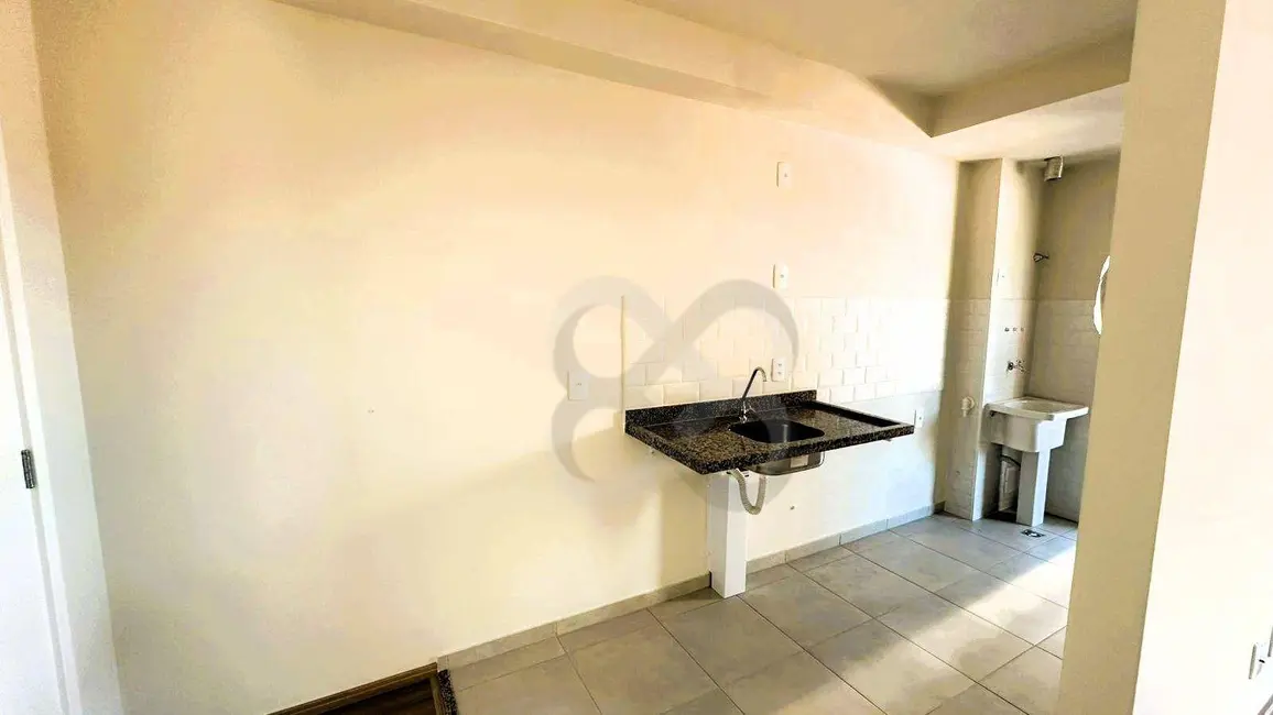 Apartamento com 2 quartos para alugar, 64m2 em Aurora, Londrina - PR - imagem 5 Foto 5 de Apartamento com 2 quartos para alugar, 64m2 em Aurora, Londrina - PR
