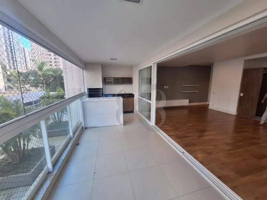 Foto 9 de Apartamento com 3 quartos à venda e para alugar, 234m2 em Gleba Fazenda Palhano, Londrina - PR