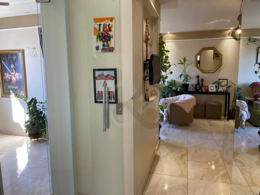 Apartamento com 3 quartos à venda, 115m2 em Judith, Londrina - PR - imagem 8 Foto 8 de Apartamento com 3 quartos à venda, 115m2 em Judith, Londrina - PR