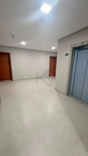 Apartamento com 3 quartos à venda, 68m2 em Aurora, Londrina - PR - imagem 2 Foto 2 de Apartamento com 3 quartos à venda, 68m2 em Aurora, Londrina - PR
