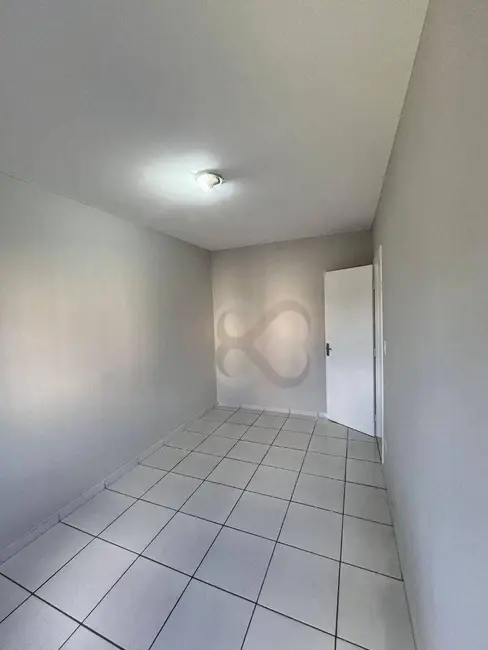 Foto 8 de Apartamento com 2 quartos à venda, 84m2 em Parque Jamaica, Londrina - PR