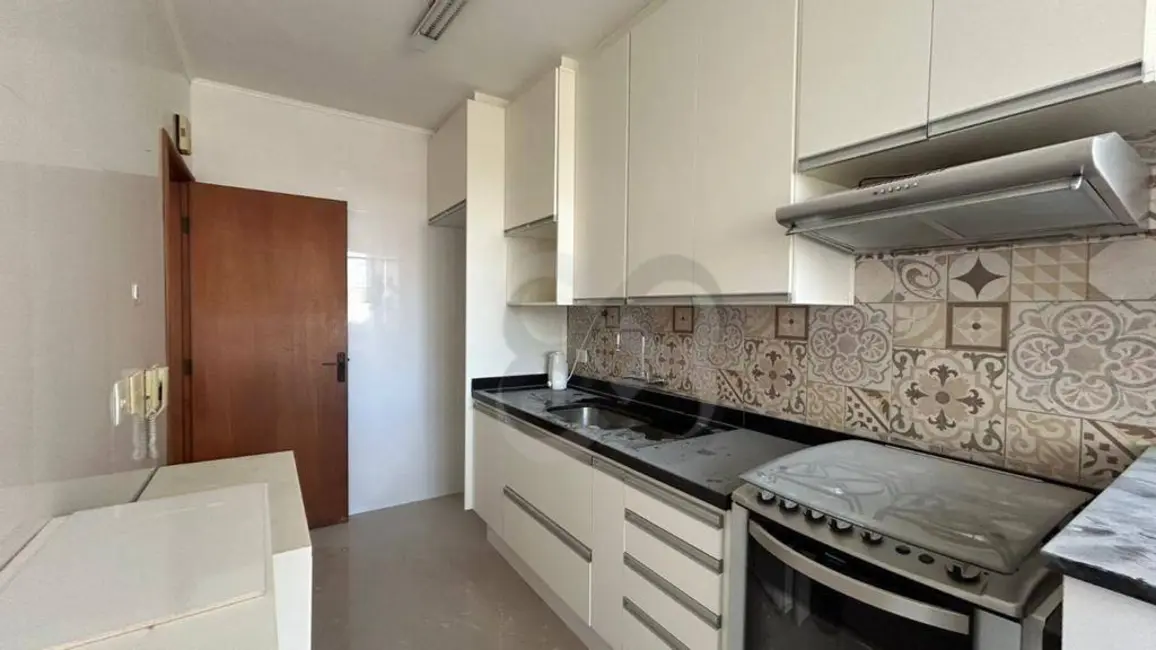 Foto 7 de Apartamento com 3 quartos à venda, 120m2 em Jardim Higienópolis, Londrina - PR