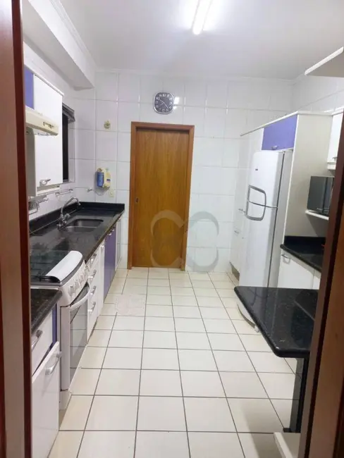 Foto 6 de Apartamento com 3 quartos à venda, 227m2 em Centro, Londrina - PR