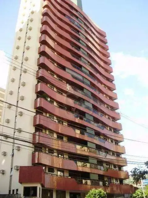 Foto 1 de Apartamento com 3 quartos à venda, 227m2 em Centro, Londrina - PR