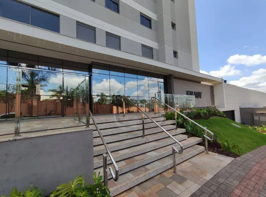 Foto 2 de Apartamento com 2 quartos à venda, 115m2 em Londrina - PR
