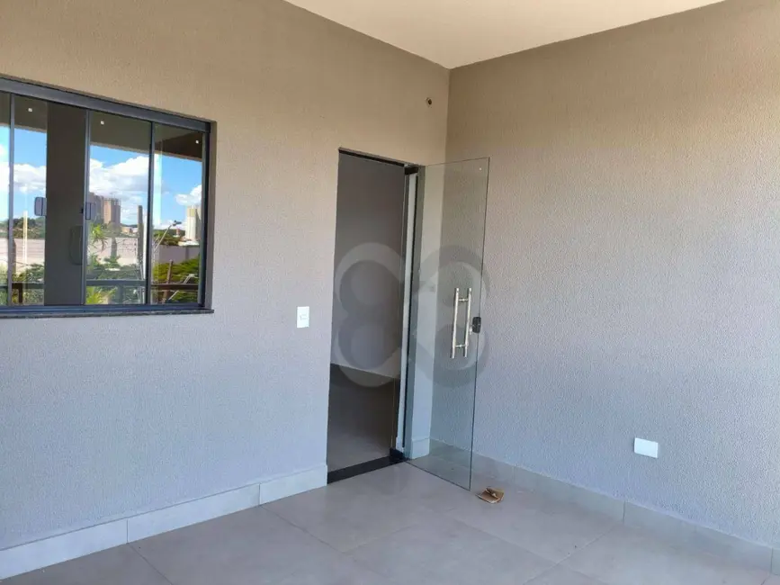 Foto 5 de Casa de Condomínio com 3 quartos para alugar, 250m2 em Jardim Presidente, Londrina - PR