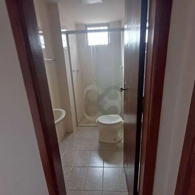 Foto 7 de Apartamento com 1 quarto para alugar, 35m2 em Centro, Londrina - PR