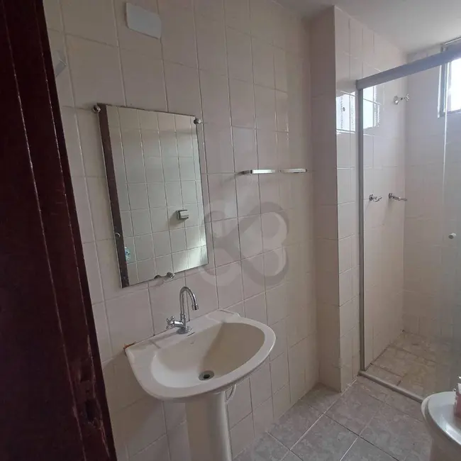 Foto 8 de Apartamento com 1 quarto para alugar, 35m2 em Centro, Londrina - PR