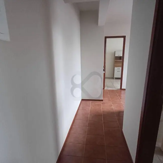 Foto 9 de Apartamento com 1 quarto para alugar, 35m2 em Centro, Londrina - PR