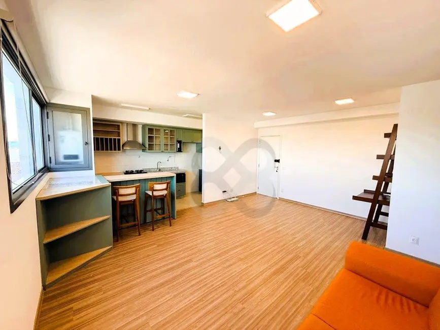 Foto 3 de Apartamento com 2 quartos para alugar, 115m2 em Londrina - PR