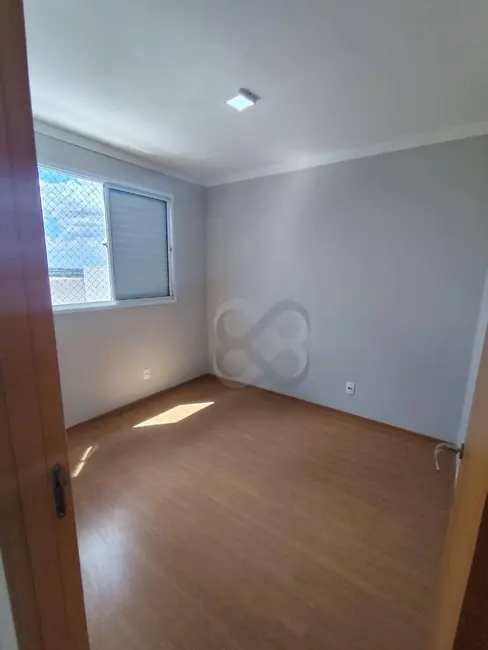 Foto 9 de Apartamento com 2 quartos à venda, 40m2 em Londrina - PR