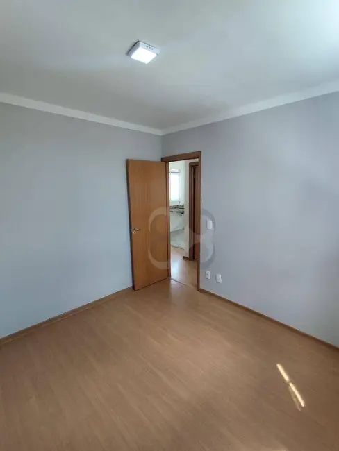 Foto 8 de Apartamento com 2 quartos à venda, 40m2 em Londrina - PR