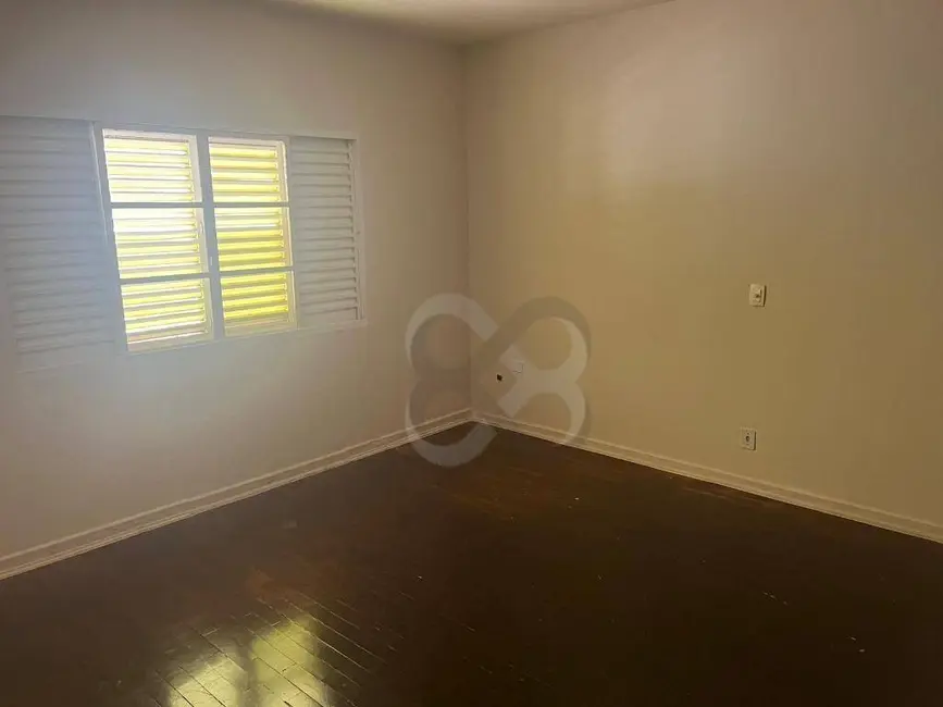 Foto 4 de Casa com 6 quartos à venda e para alugar, 459m2 em Vitória, Londrina - PR