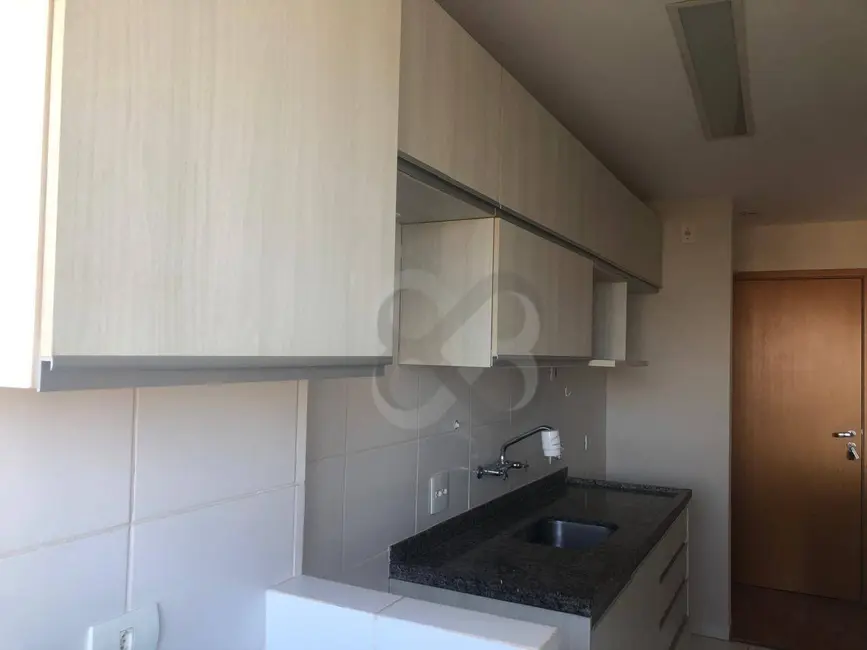 Foto 6 de Apartamento com 3 quartos para alugar, 113m2 em Vitória, Londrina - PR