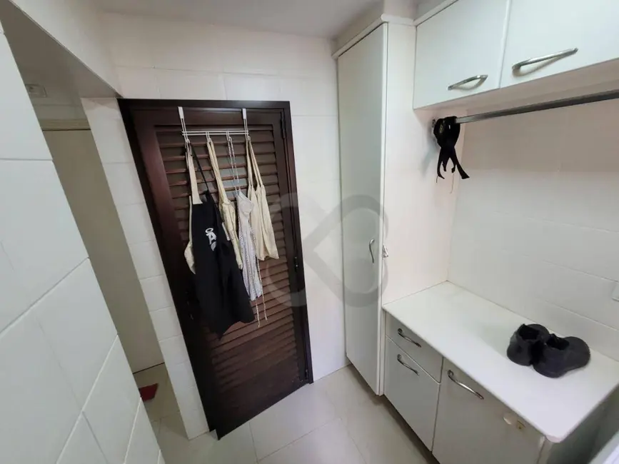 Foto 8 de Apartamento com 3 quartos à venda, 167m2 em Judith, Londrina - PR