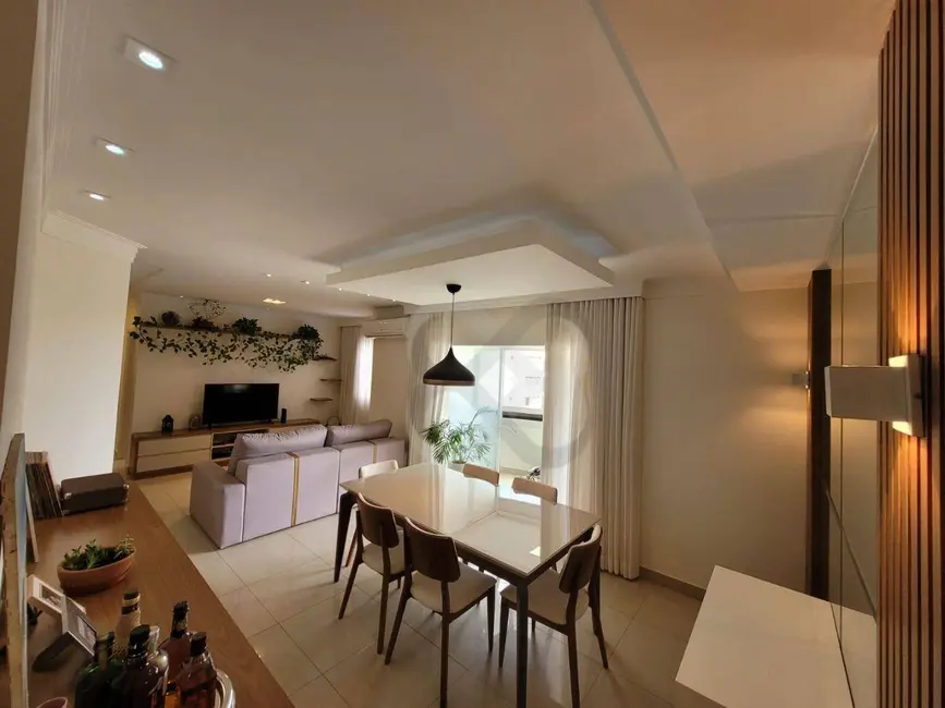 Foto 3 de Apartamento com 3 quartos à venda, 167m2 em Judith, Londrina - PR