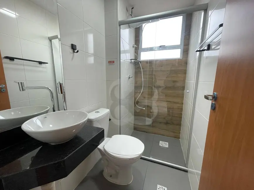 Foto 7 de Apartamento com 2 quartos à venda, 46m2 em Londrina - PR