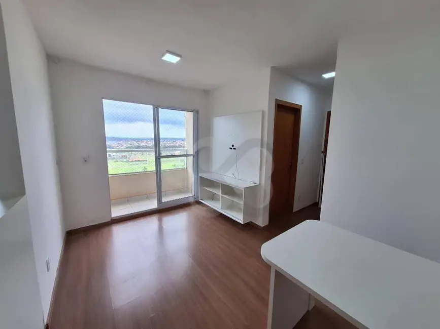 Foto 4 de Apartamento com 2 quartos à venda, 46m2 em Londrina - PR