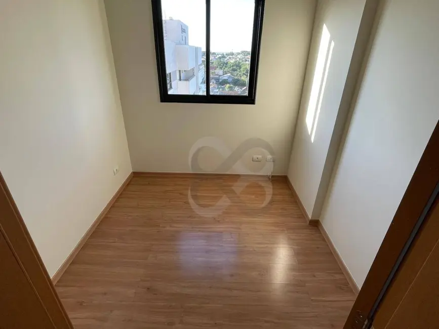Foto 9 de Apartamento com 3 quartos para alugar, 117m2 em Vila Brasil, Londrina - PR